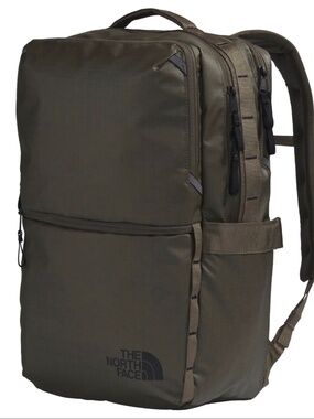 The North Face Base Camp Voyager Daypack 26L- New Taupee Green/TNF Black